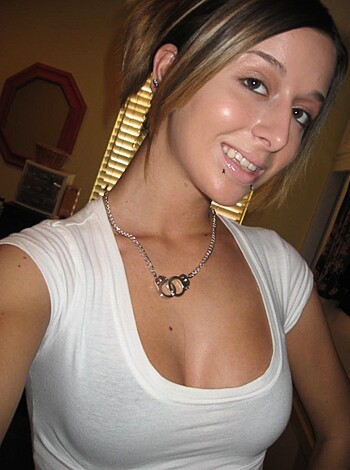 Selfshots - Topless slut - Photo 64