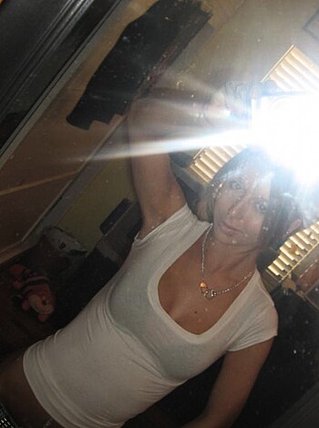 Selfshots - Topless slut - Photo 69