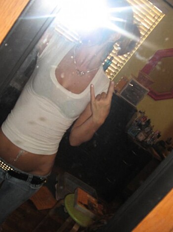 Selfshots - Topless slut - Photo 72