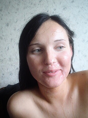 Shaving and fucking blonde girl - Photo 1