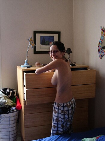 Pregnant wife - Photo 12