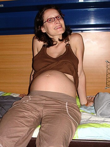 Pregnant wife - Photo 51