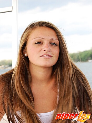 Nude on the boat - Photo 40