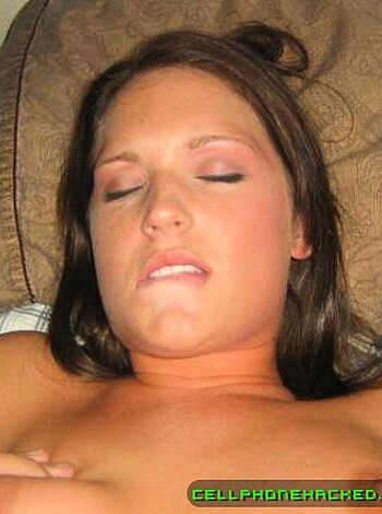 Cute young girlfriend Stolen Pics - Photo 13