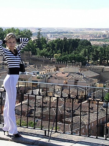 Cute blonde on vacation serie 83 - Photo 3