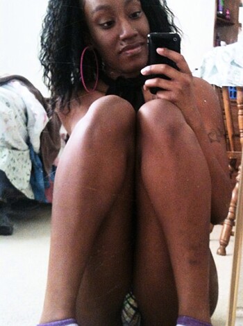 Black Bitch - Photo 13