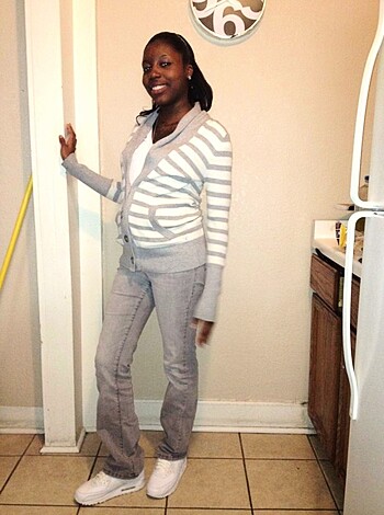 Black, Pregnant and Naked - Photo 4