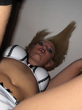 Laura - Amateur Leggy Blonde in Undies and Nude - Photo 16