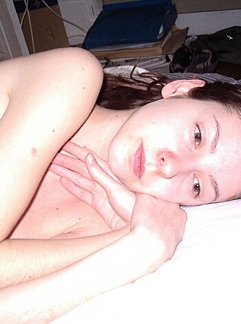 Cute French hairy brunette in bathroom - Photo 11
