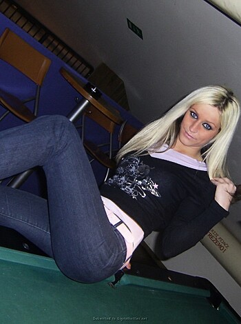 Slovenian teen - Photo 4