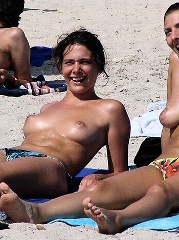 Nudist FKK Summer Time HoTTies on the Beach - Photo 136
