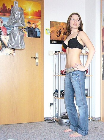 Cute amateur chicks - Photo 39