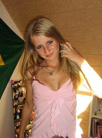 Cute amateur chicks - Photo 91