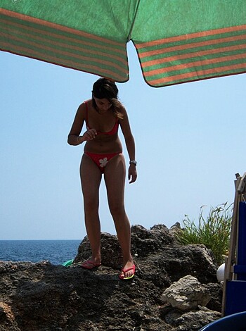 Horny Girls on Vacation - Bianca - Photo 6
