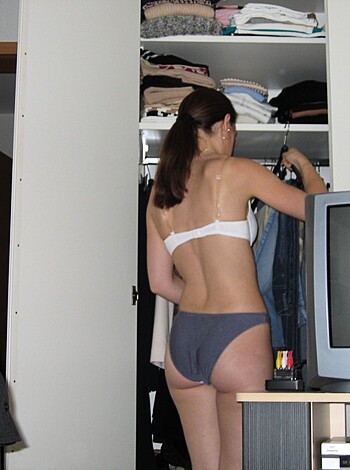 Horny Girls on Vacation - Charlotte - Photo 19