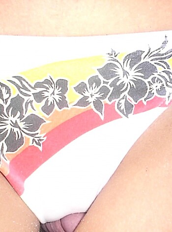 Beach Horny Girls on Vacation - Gina - Photo 24