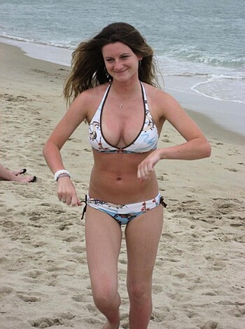 Beach Fun 2 - Photo 2
