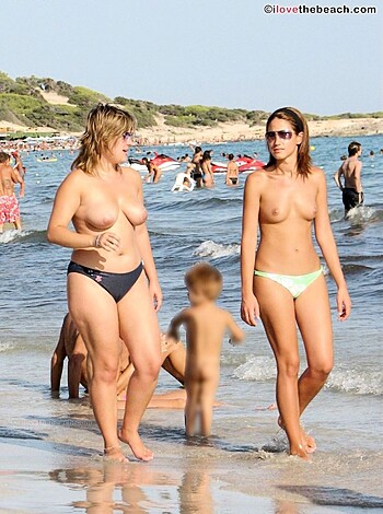Beach Fun 2 - Photo 23