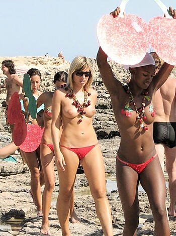 Beach Fun 2 - Photo 128
