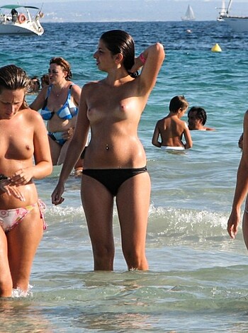 Beach Fun 2 - Photo 133
