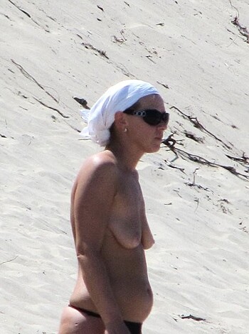 Nude beach - mix 154 - Photo 181