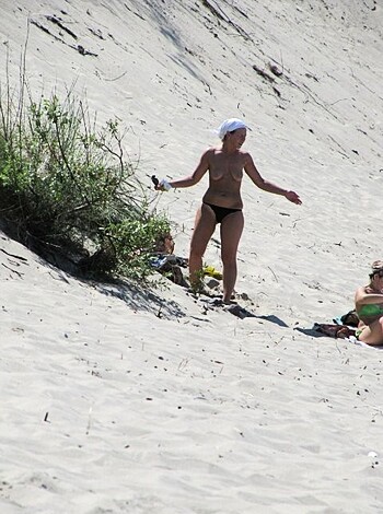 Nude beach - mix 154 - Photo 170