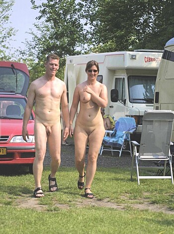 Here's a f*cking picture of a nude ass-fucking couple taking a stroll in the park!