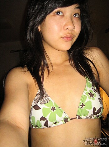 Sexy Asian Amateur Babe 10 - Photo 1