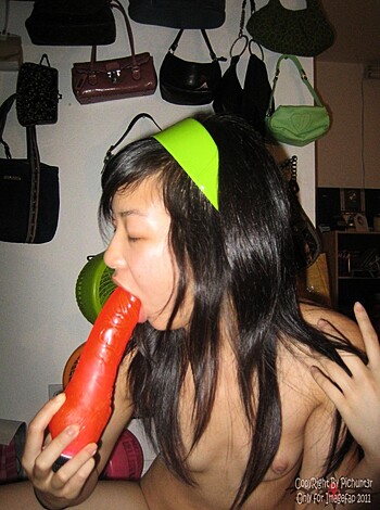 Sexy Asian Amateur Babe 10 - Photo 63