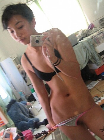 Sexy Asian Amateur Babe 10 - Photo 125