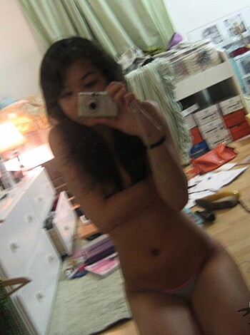 Sexy Asian Amateur Babe 10 - Photo 126