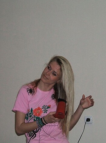 Blonde Amateur Teen Babe 3 - Photo 21