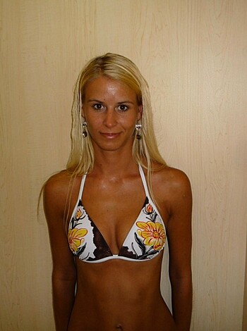 Blonde Amateur Teen Babe 3 - Photo 40