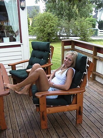 Sexy Blonde Amateur Wife 10 - Photo 7