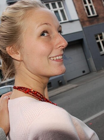 Blonde Amateur Babe 20 - Photo 12