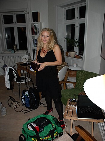 Blonde Amateur Babe 20 - Photo 18