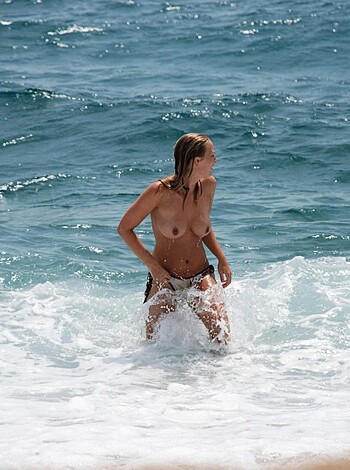 Blonde Amateur Babe 20 - Photo 108