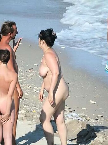Nude beach - mix 147 - Photo 35