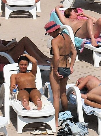 Nude beach - mix 152 - Photo 13