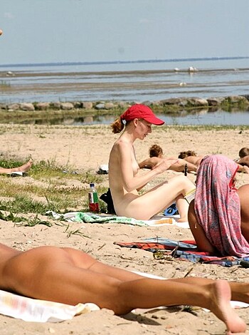 Nude beach - mix 152 - Photo 48