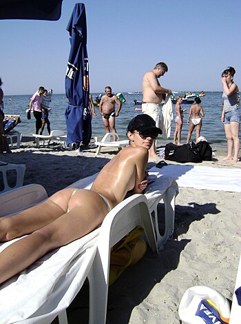 Hot on Vacation 15 - Photo 28