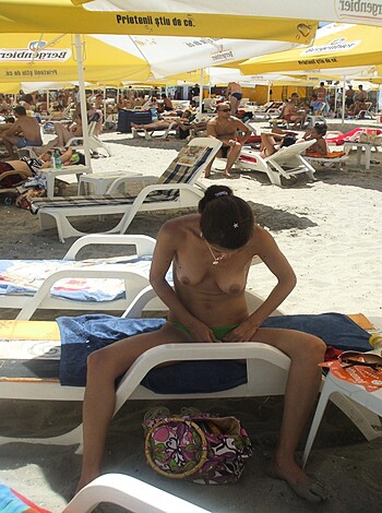 Hot on Vacation 15 - Photo 29