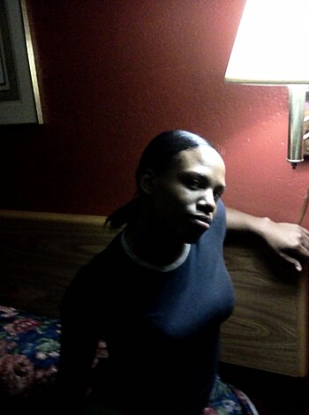 old white man hires young black prostitute - Photo 2