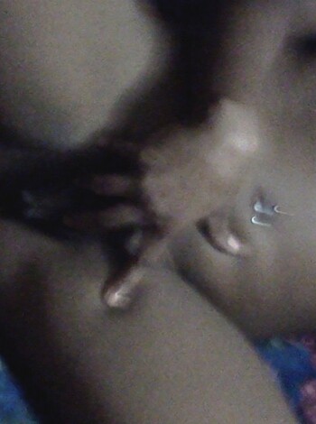old white man hires young black prostitute - Photo 13