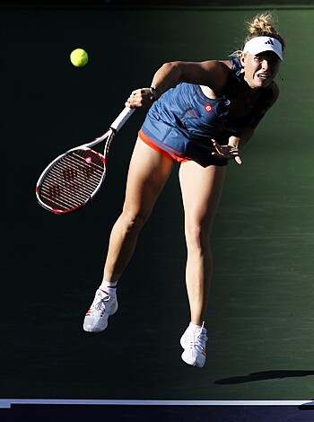 Sports Girl Cameltoe - Photo 5
