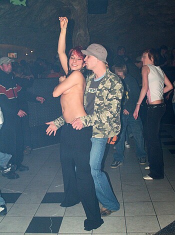 Naked ad disco - Photo 7