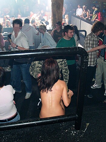 Naked ad disco - Photo 36