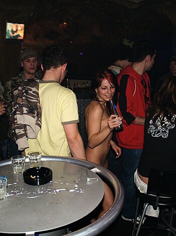 Naked ad disco - Photo 58