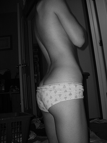 Desiree Monk Exposed - Photo 37