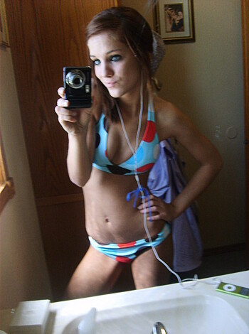 Desiree Monk Exposed - Photo 48